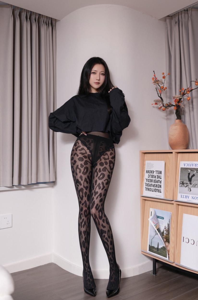 鱼子酱Fish – 杏感的丝-小编强推