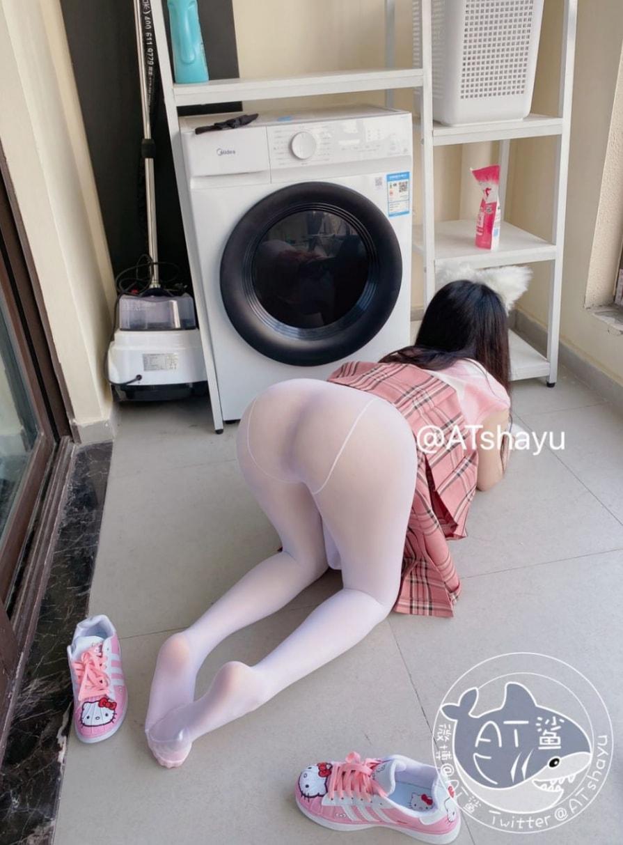 AT鲨 – 白斯宝宝-收藏版