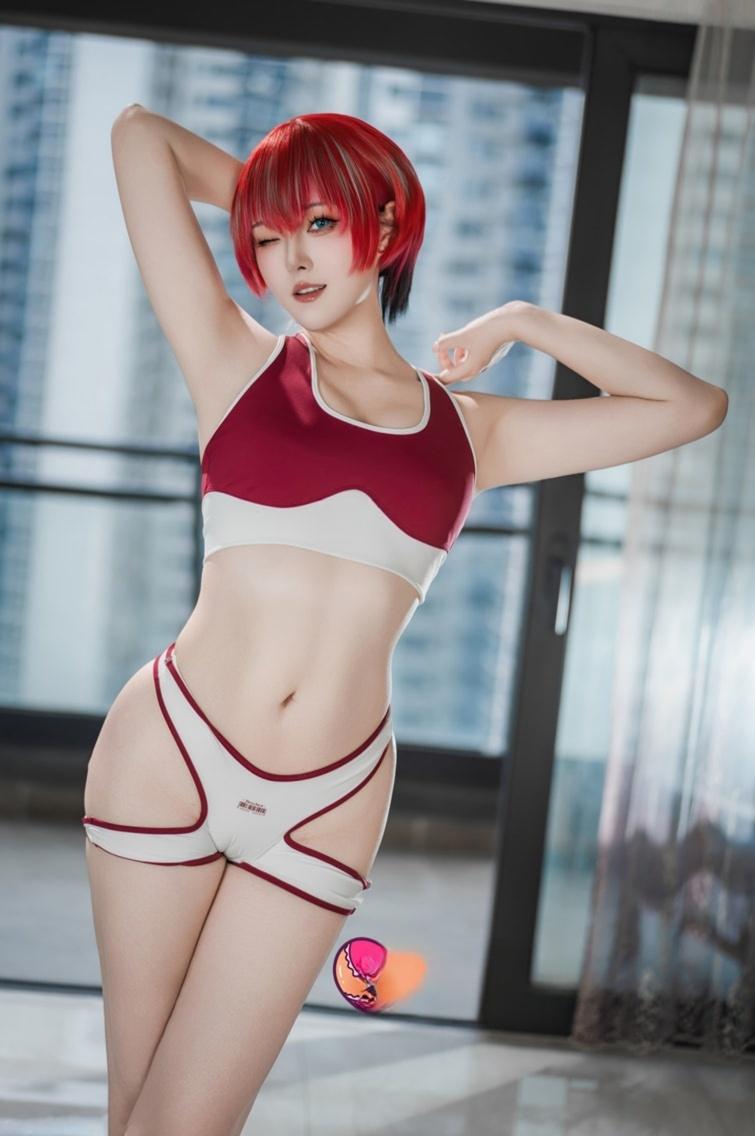 Natsuko夏夏子 – GQuuuuuuX 玛秋-精美资源