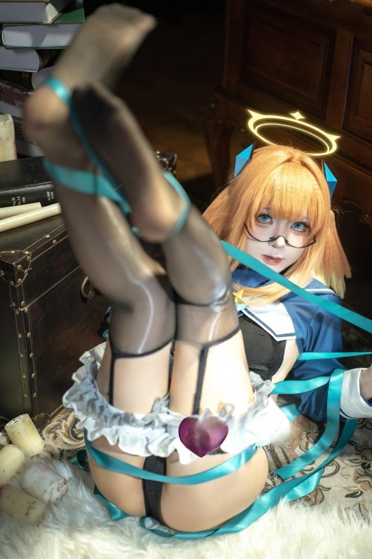 矢量鱼 蔚蓝档案 志美子-不看后悔